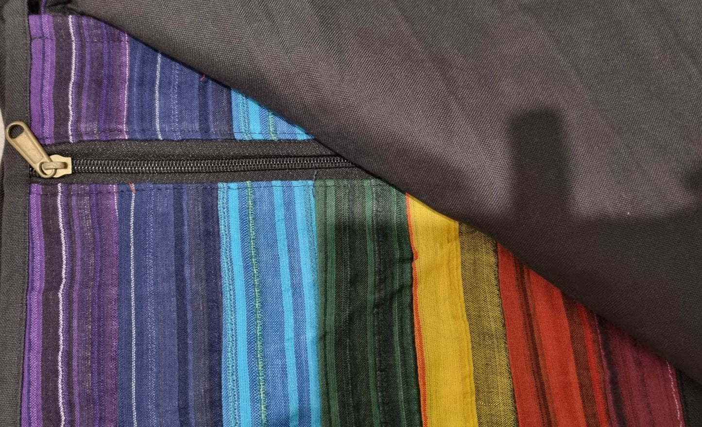 Rainbow Stripe / Sling Shoulder Bag