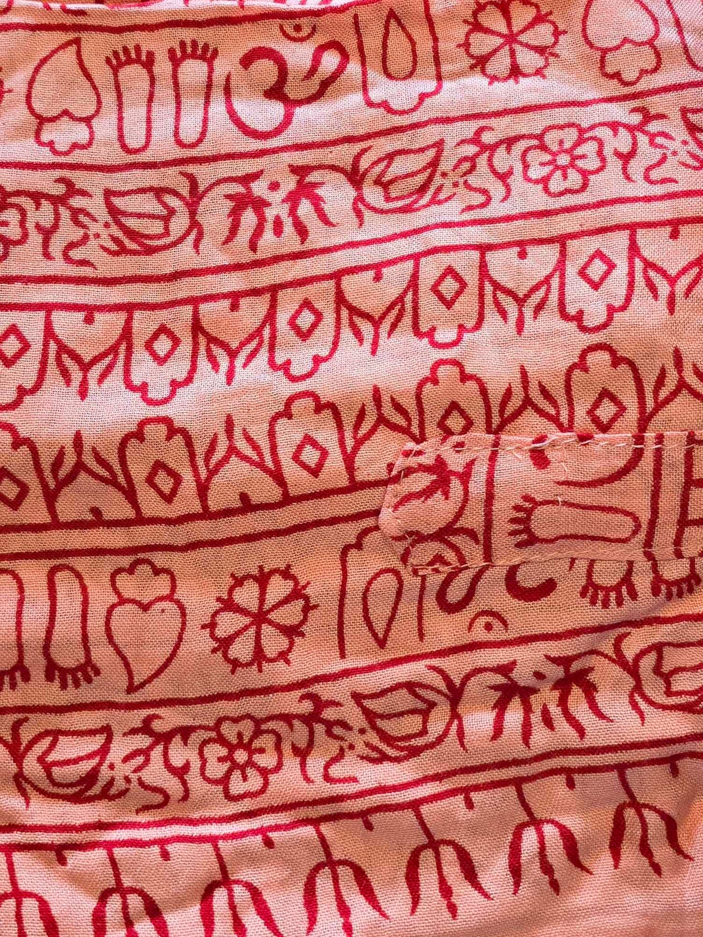 Om Print Top