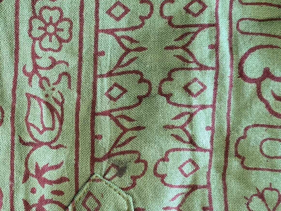 Om Print Top